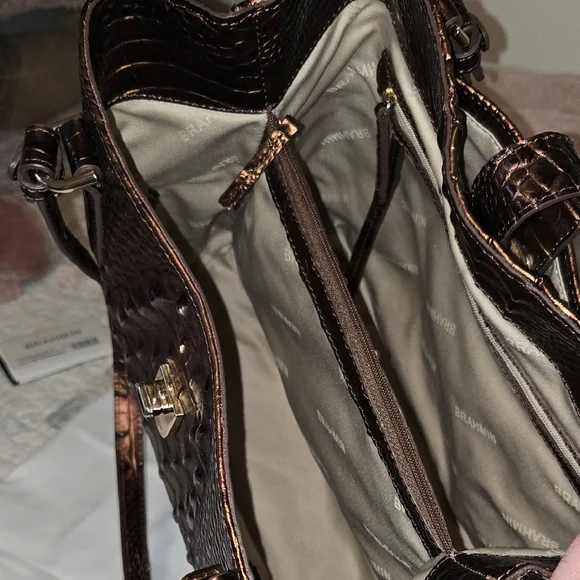 NWT BRAHMIN FIORA SHOULDER BAG IN GANACHE OMBRE MELBOURNE. - Picture 12 of 16